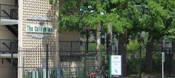 College Inn outside view